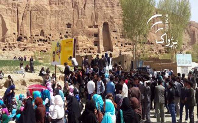 محصلين در باميان: مجبوريم ترک تحصيل کنيم 